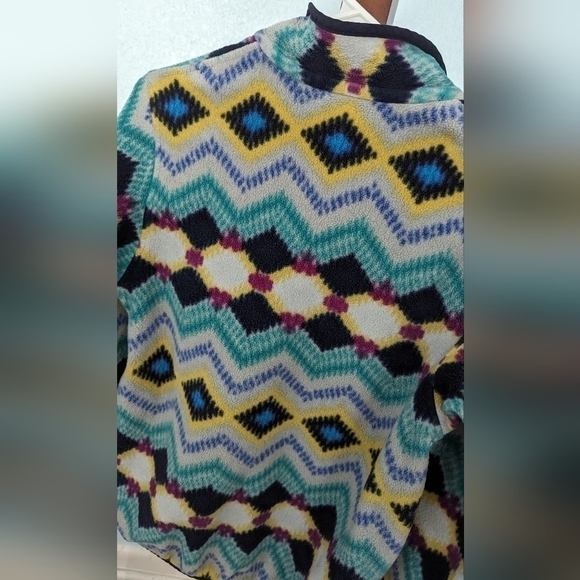 Patagonia Synchilla Size S. - Picture 6 of 16